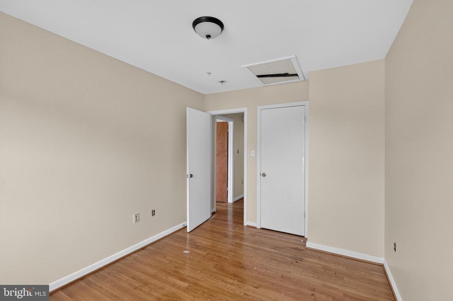 2931 Sunset Lane photo 31
