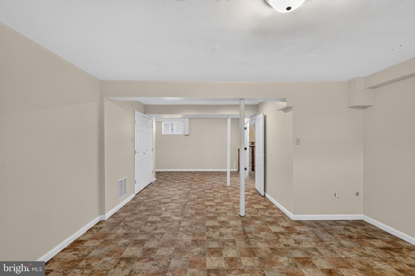 2931 Sunset Lane photo 35