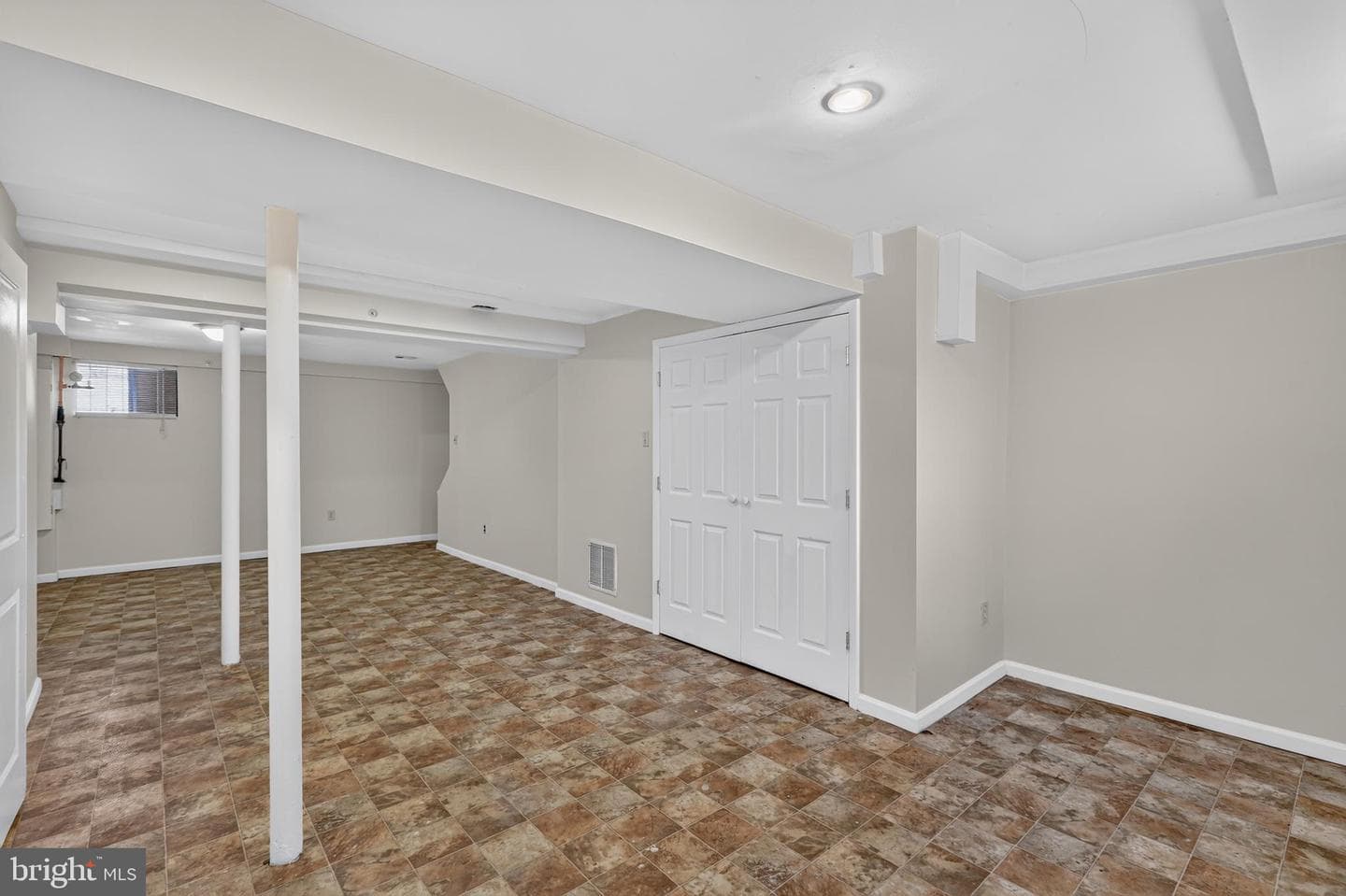 2931 Sunset Lane photo 37