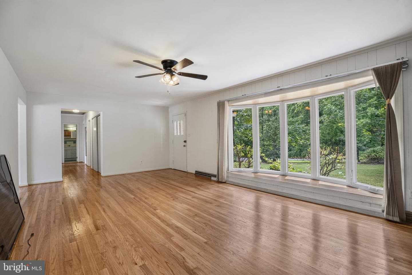 17508 Clinton Drive photo 3