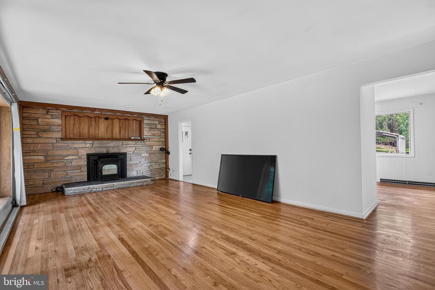 17508 Clinton Drive photo 5
