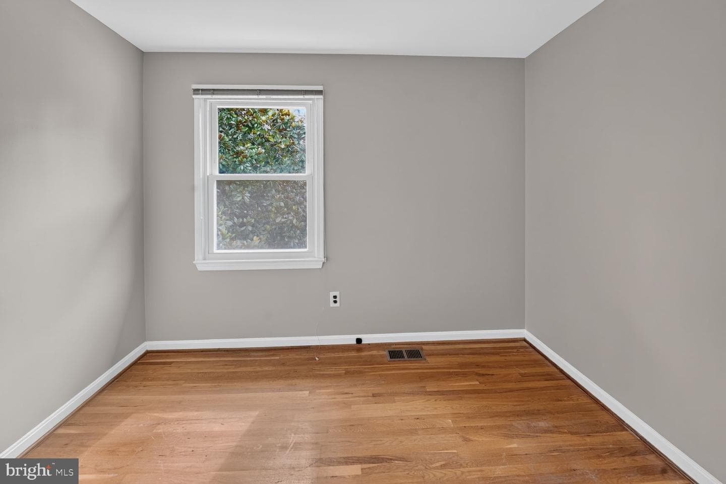 9011 Ivanhoe Road photo 21