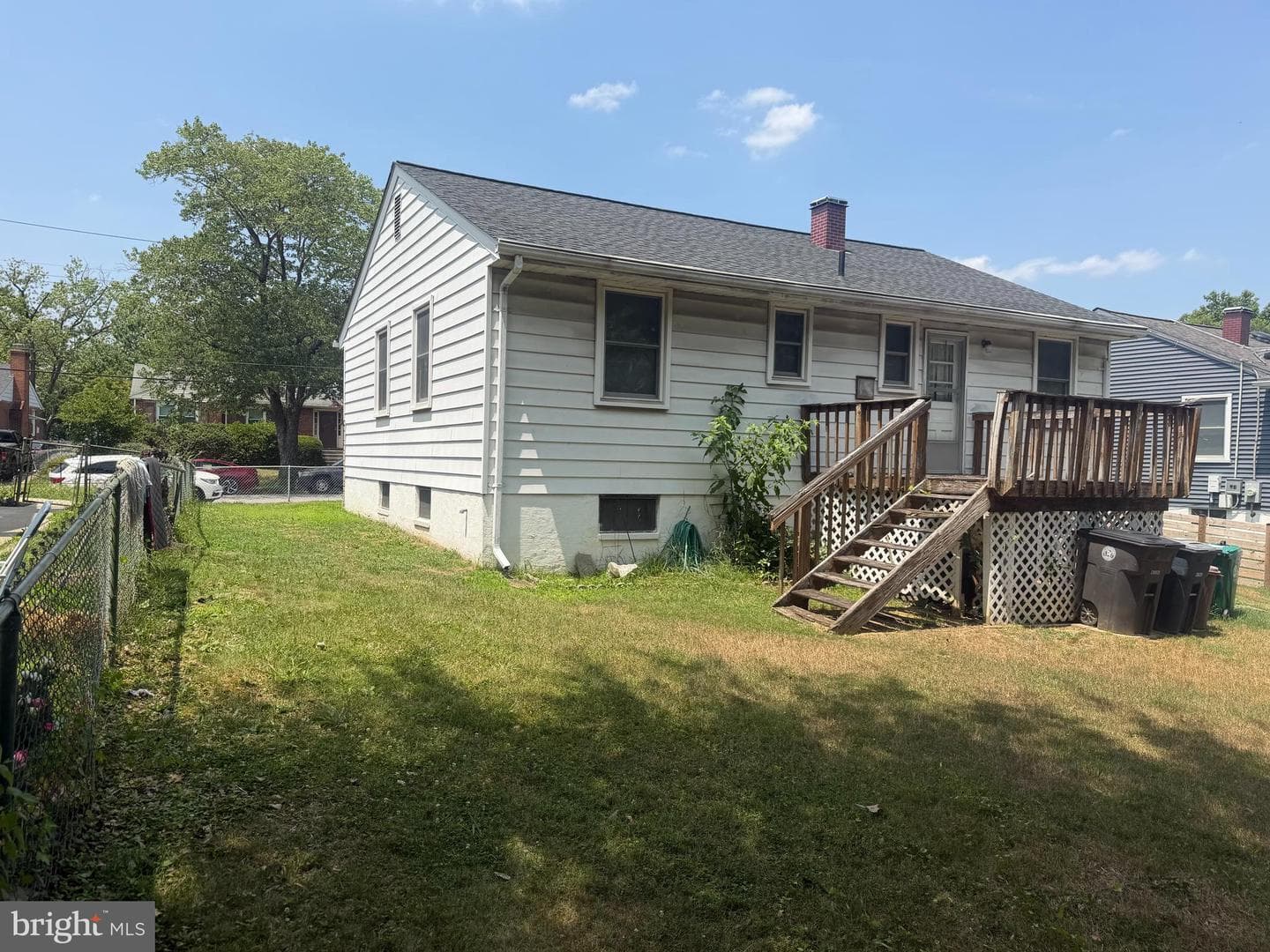 6015 Jamestown Road photo 3