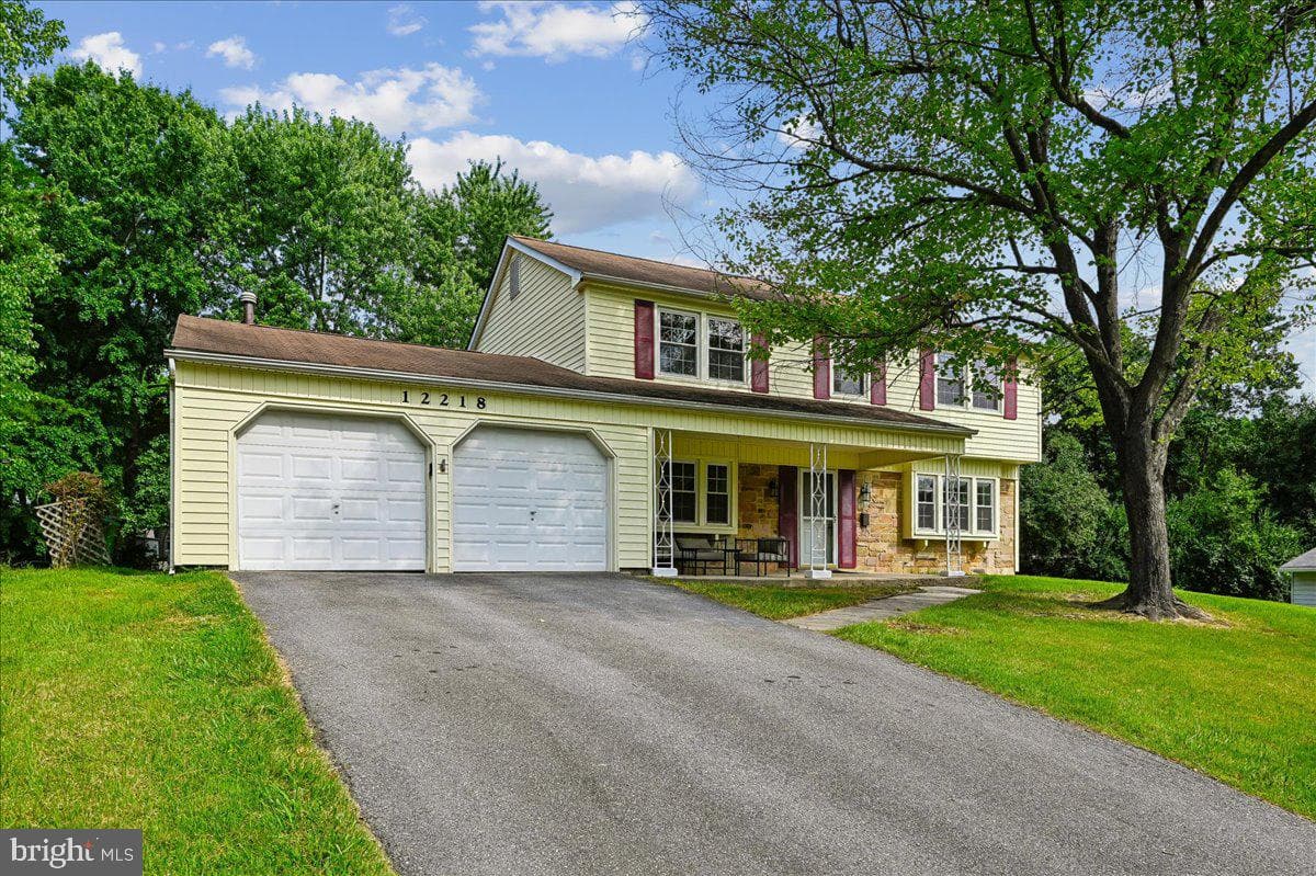 12218 Valerie Lane