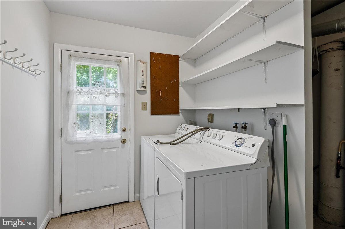 12218 Valerie Lane photo 29