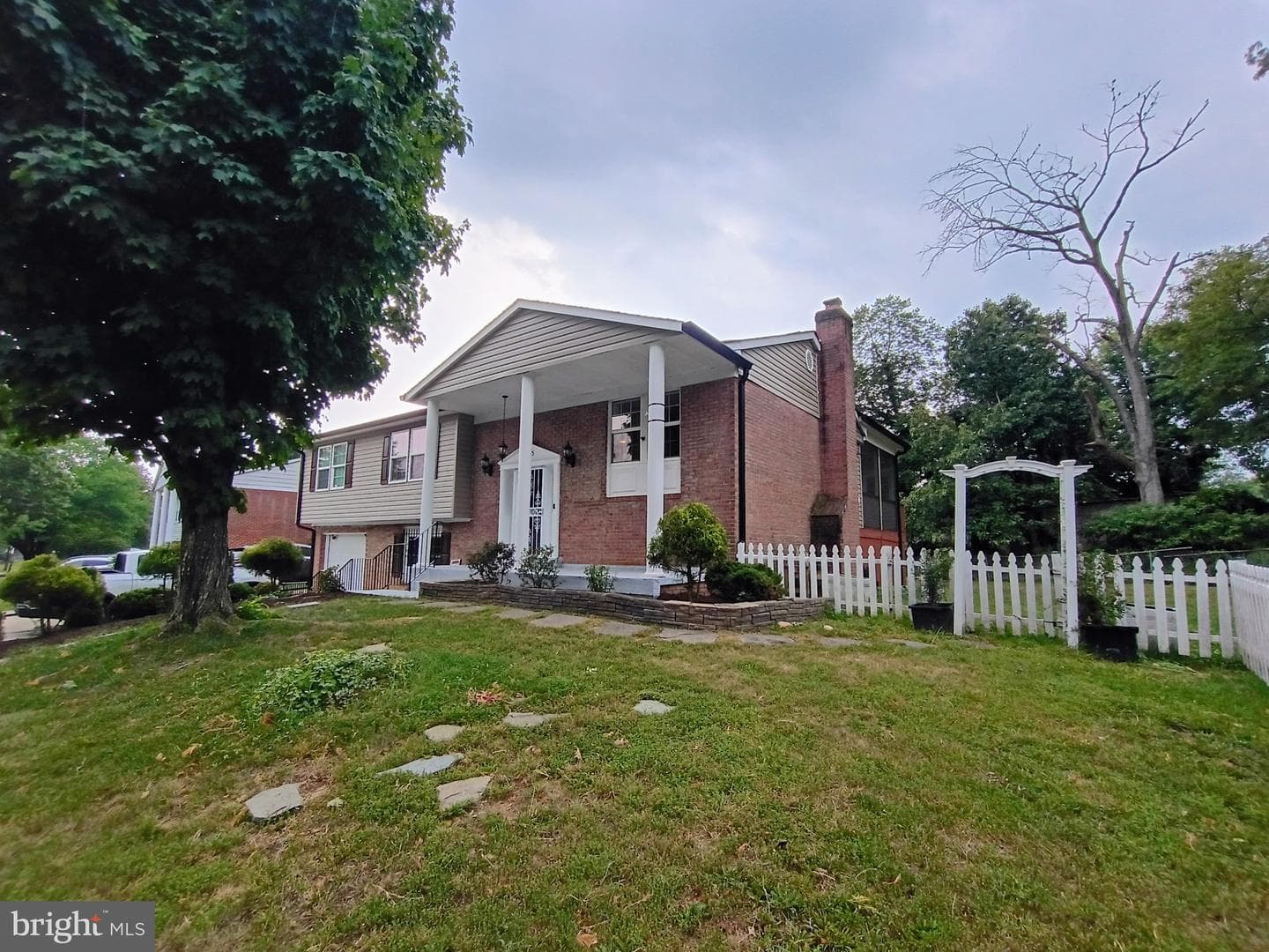 8705 Loughran Road photo 1