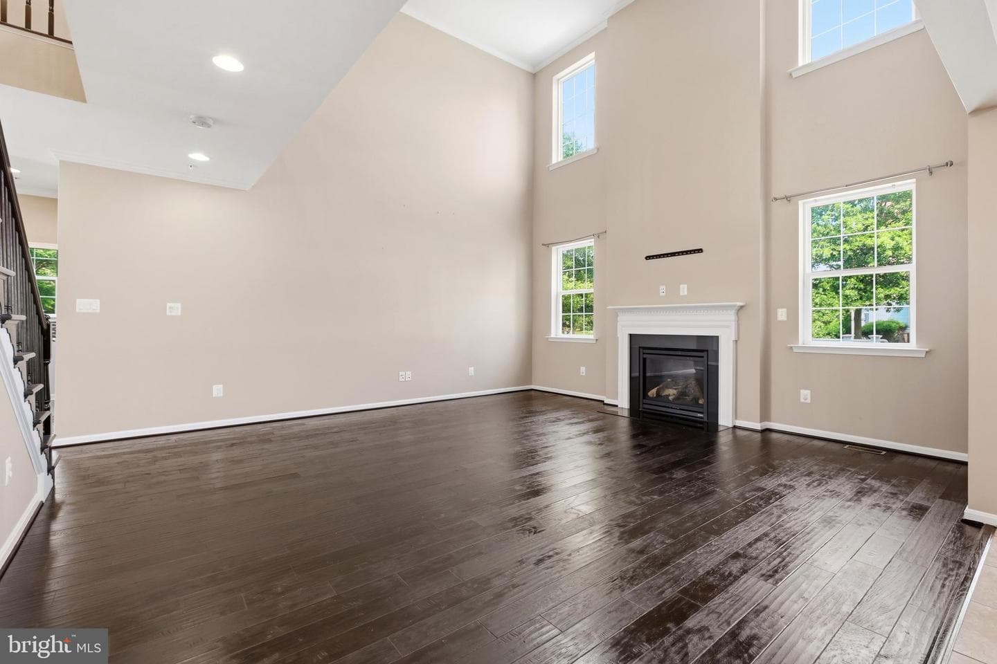 2700 Lake Forest Drive photo 10
