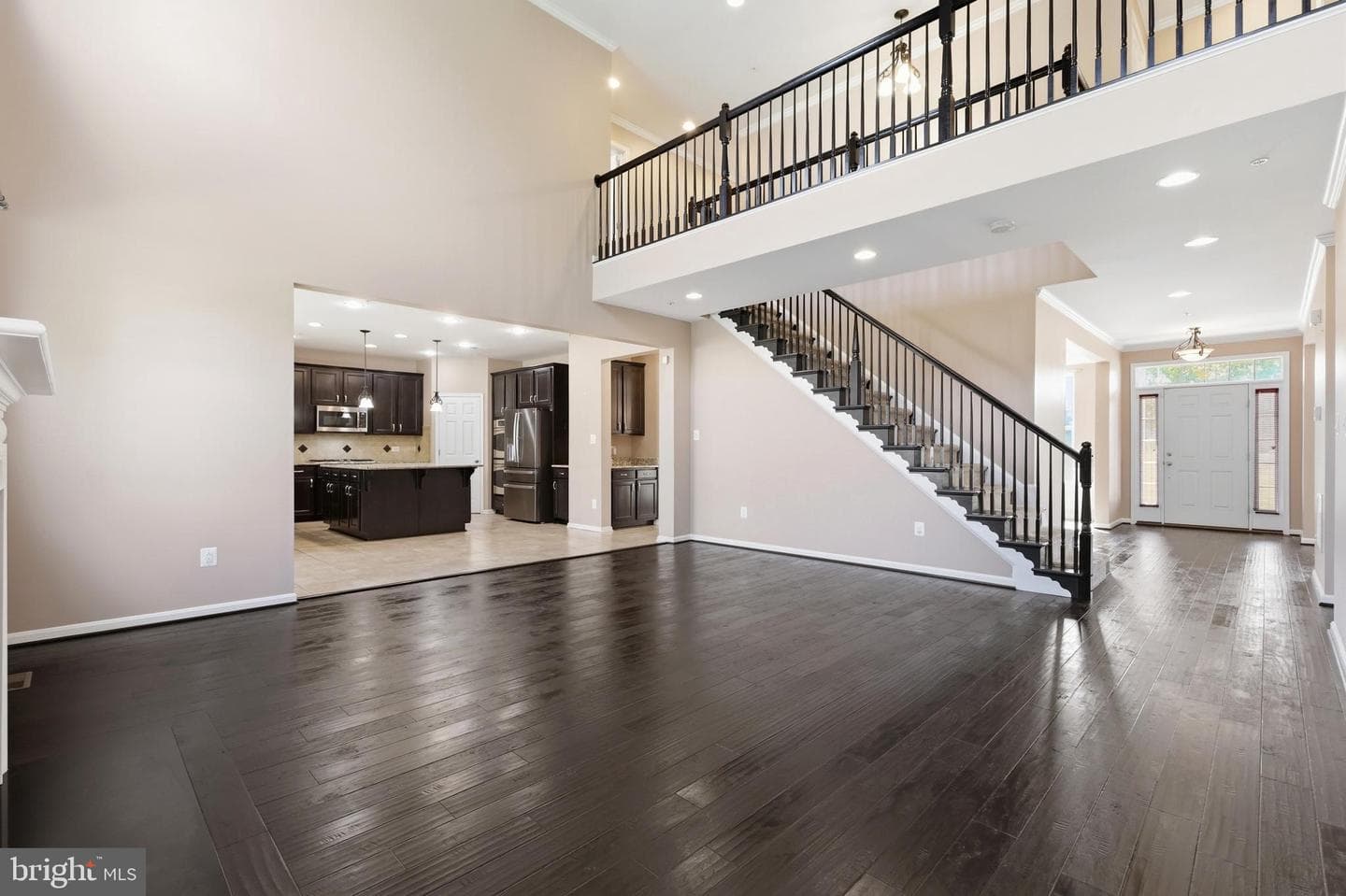 2700 Lake Forest Drive photo 12