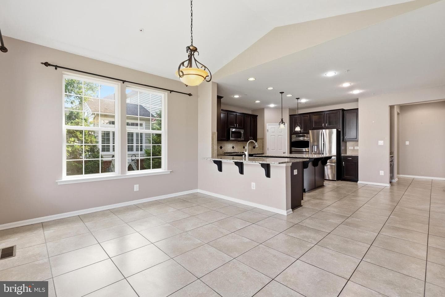 2700 Lake Forest Drive photo 18