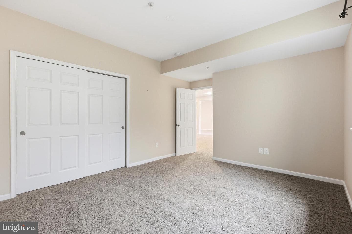 2700 Lake Forest Drive photo 48