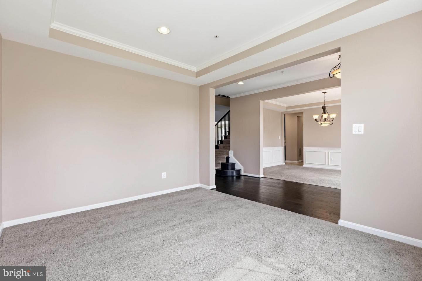 2700 Lake Forest Drive photo 9