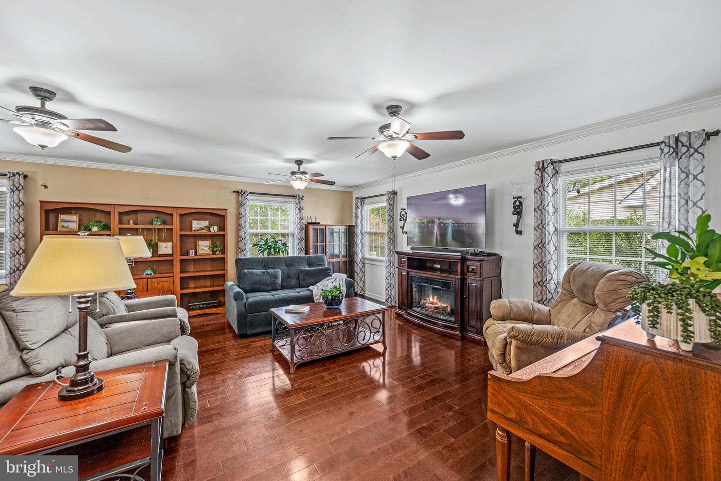 3416 Medina Lane photo 13