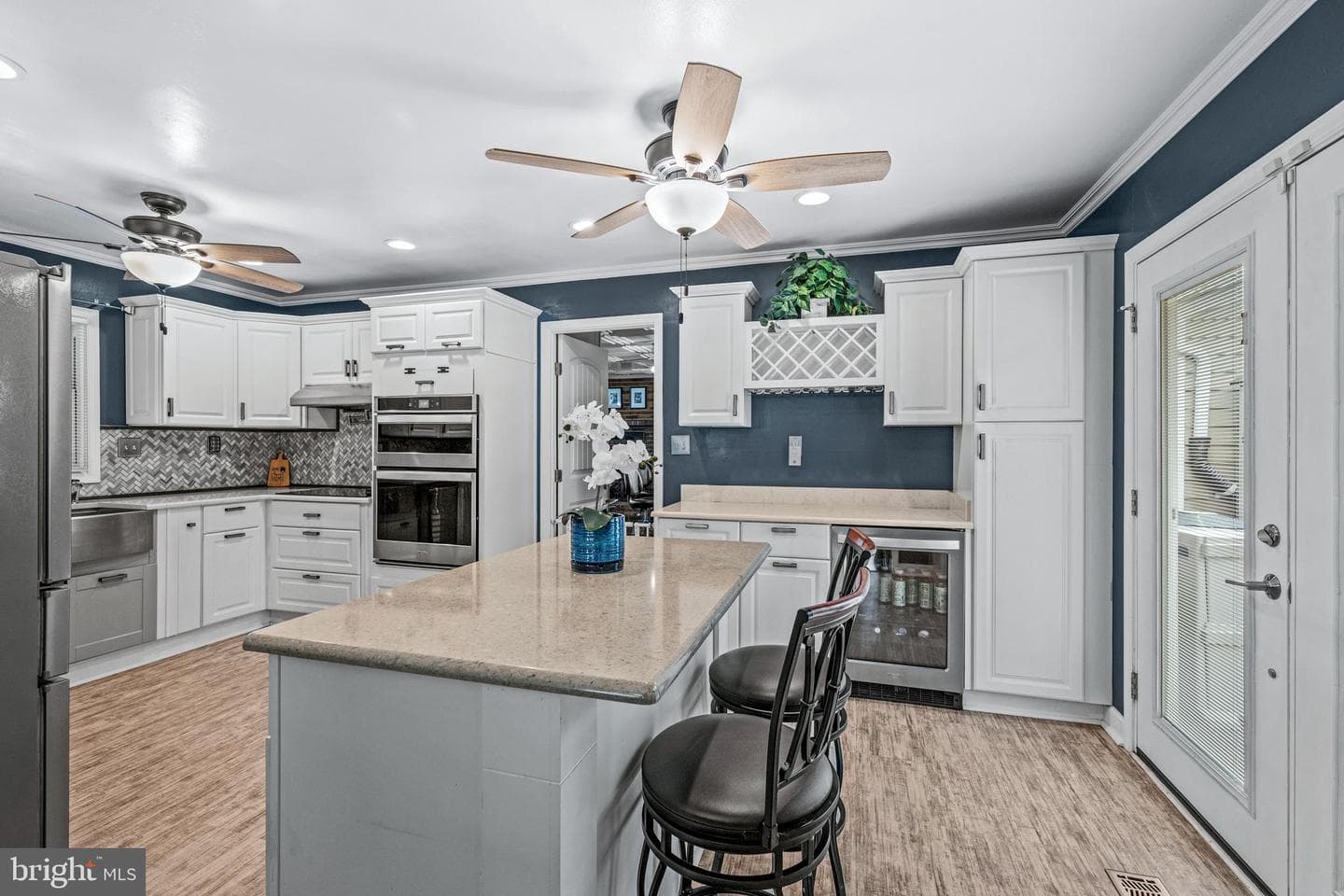3416 Medina Lane photo 4
