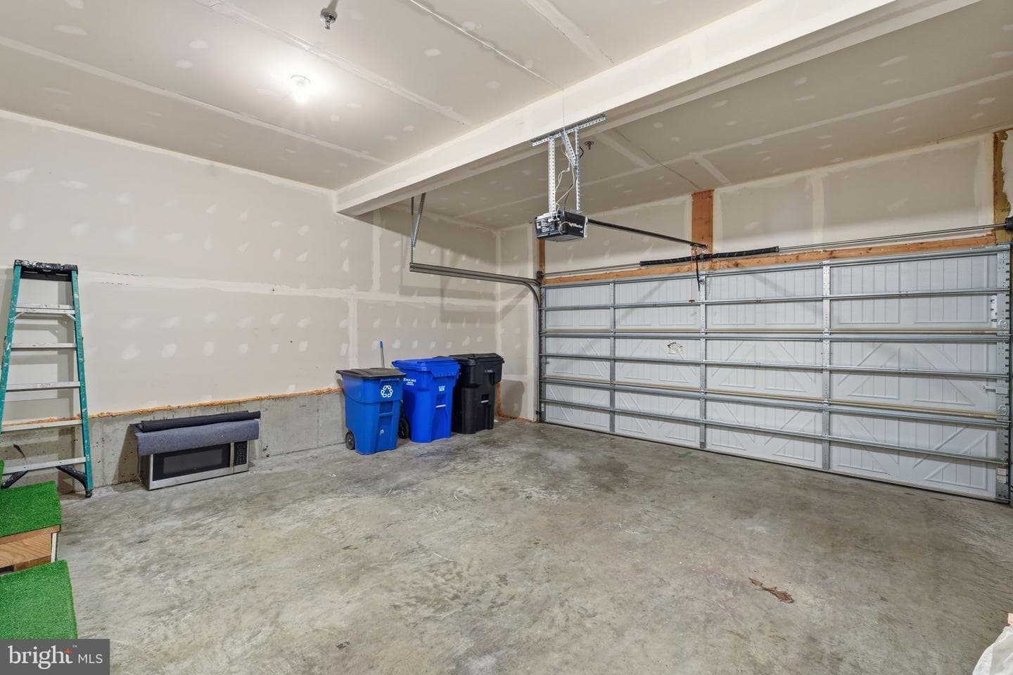 5313 Settling Pond Lane photo 6
