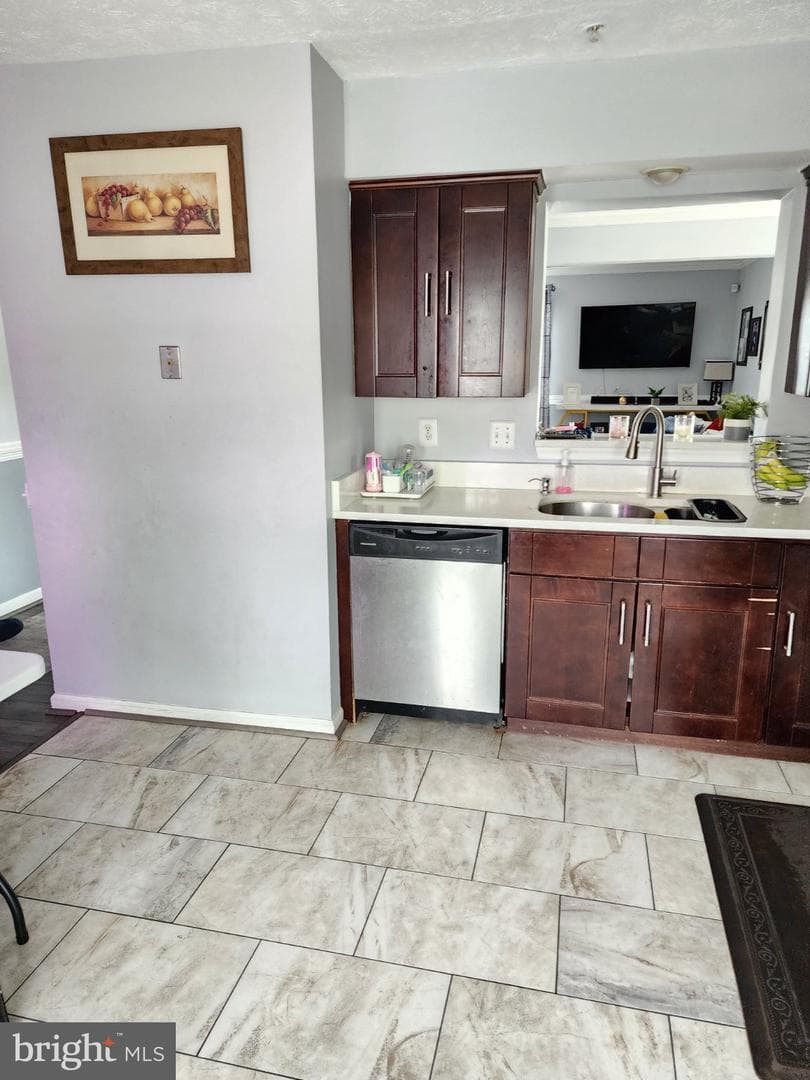 11218 Black Foot Ct photo 7