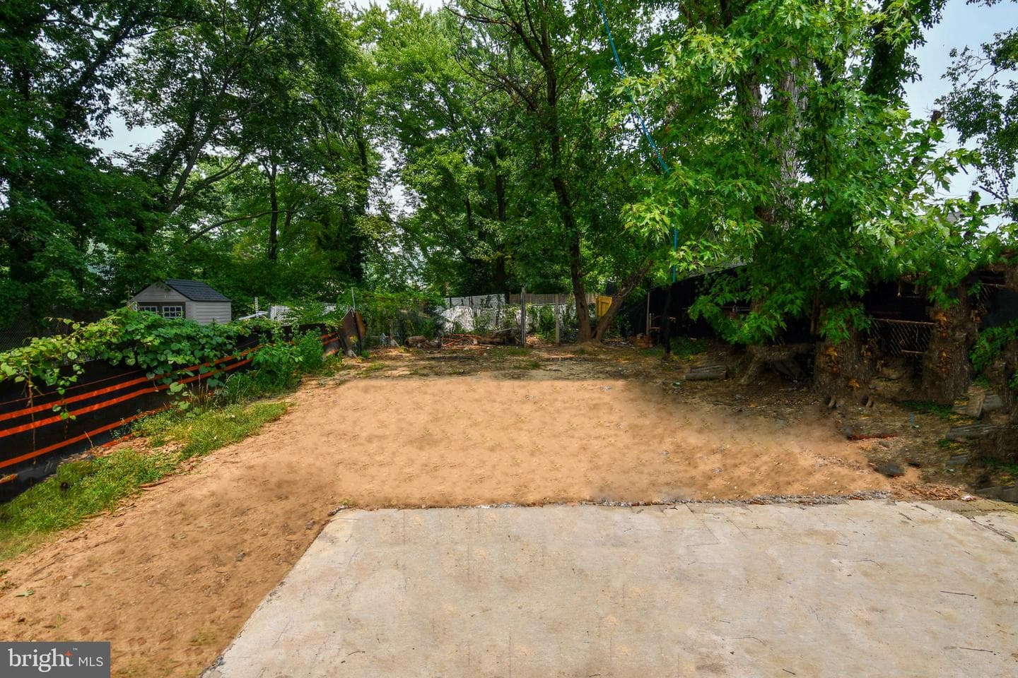 7768 Burnside Road photo 24