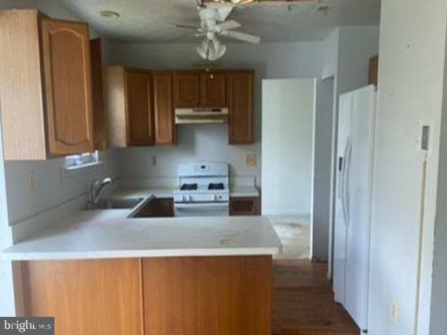 1702 Dennis Court photo 5