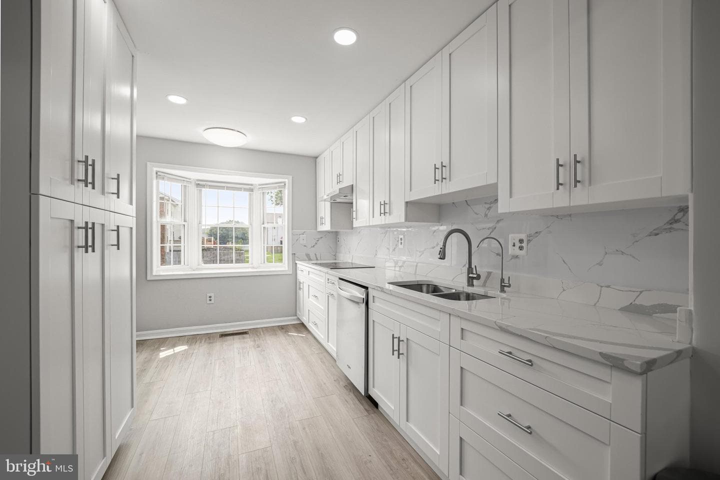 5943 Surratts Village Drive photo 18