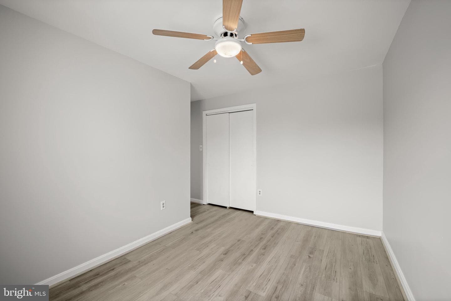 5943 Surratts Village Drive photo 33