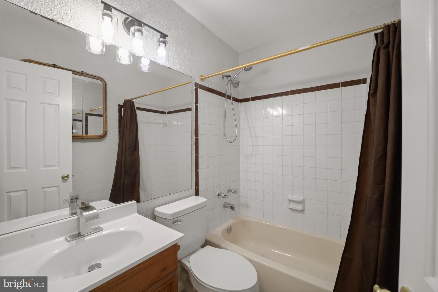 5943 Surratts Village Drive photo 36