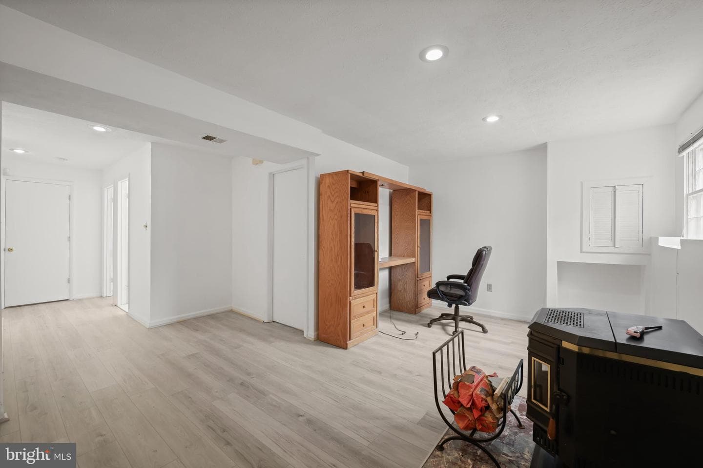 5943 Surratts Village Drive photo 41