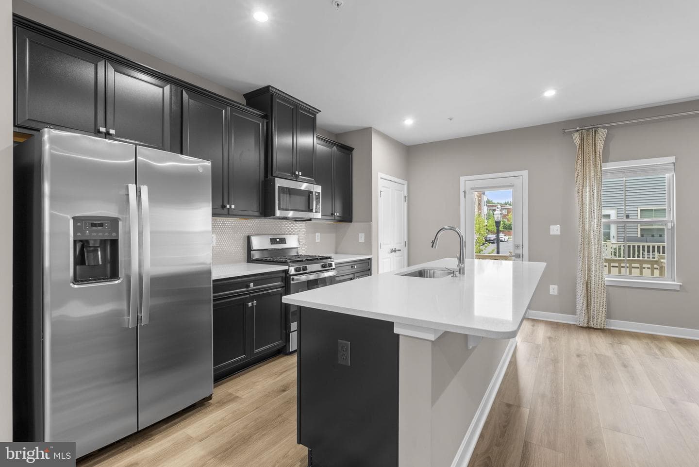 6100 Northwest Drive photo 9