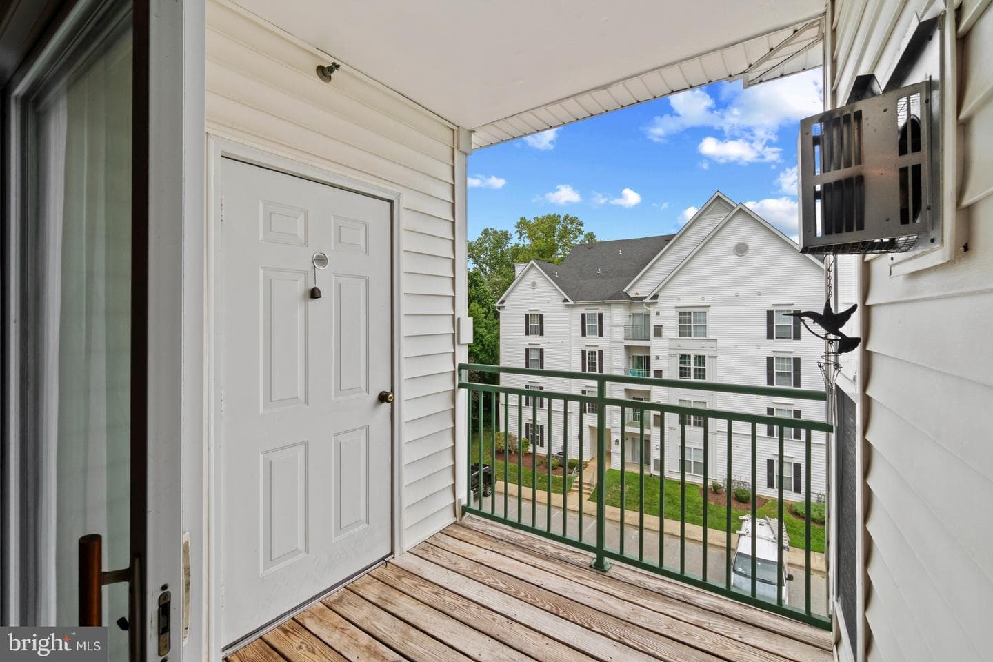 15612 Everglade Lane #401 photo 22
