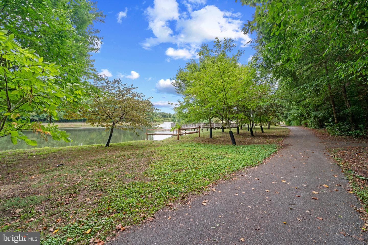 15612 Everglade Lane #401 photo 27