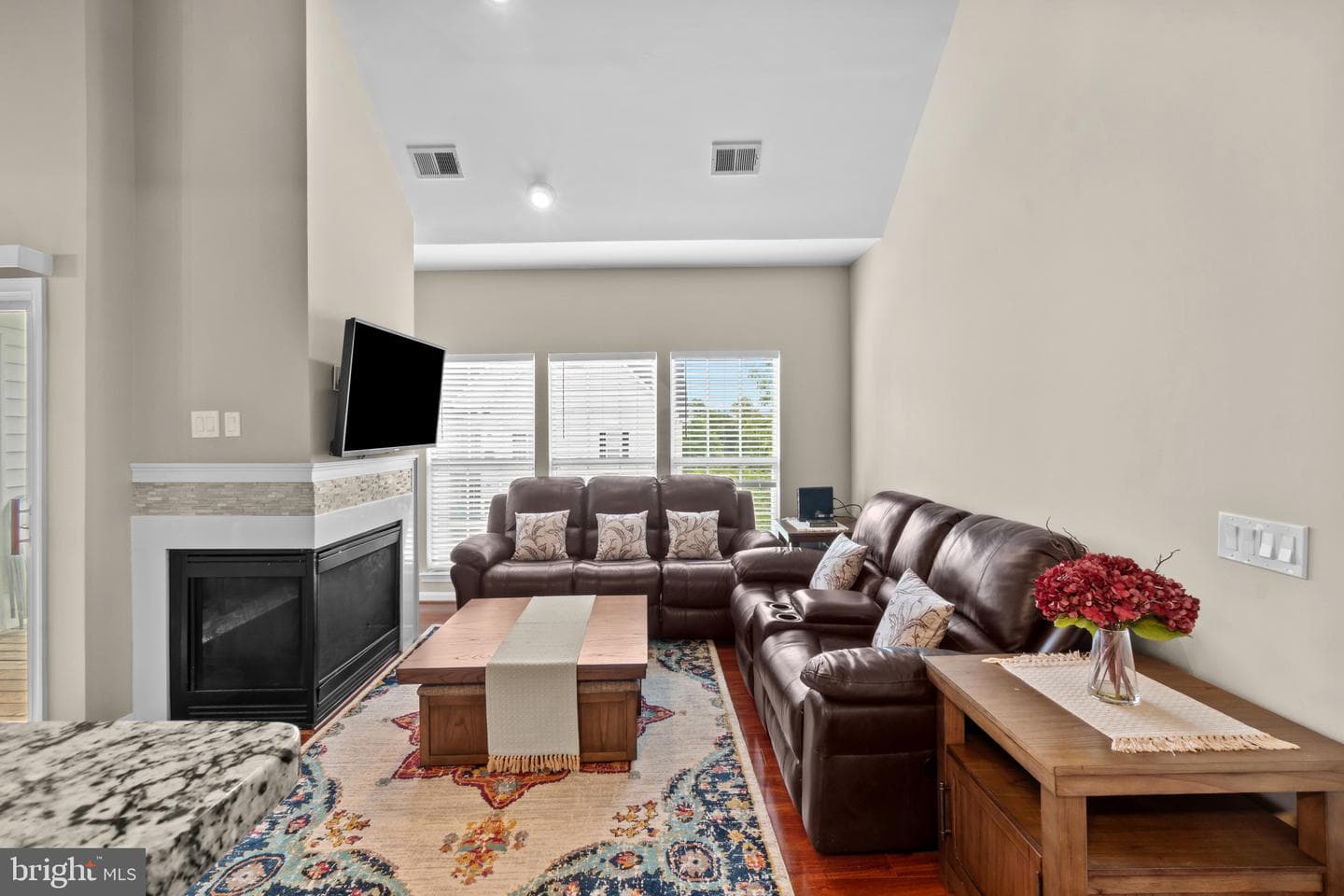 15612 Everglade Lane #401 photo 7