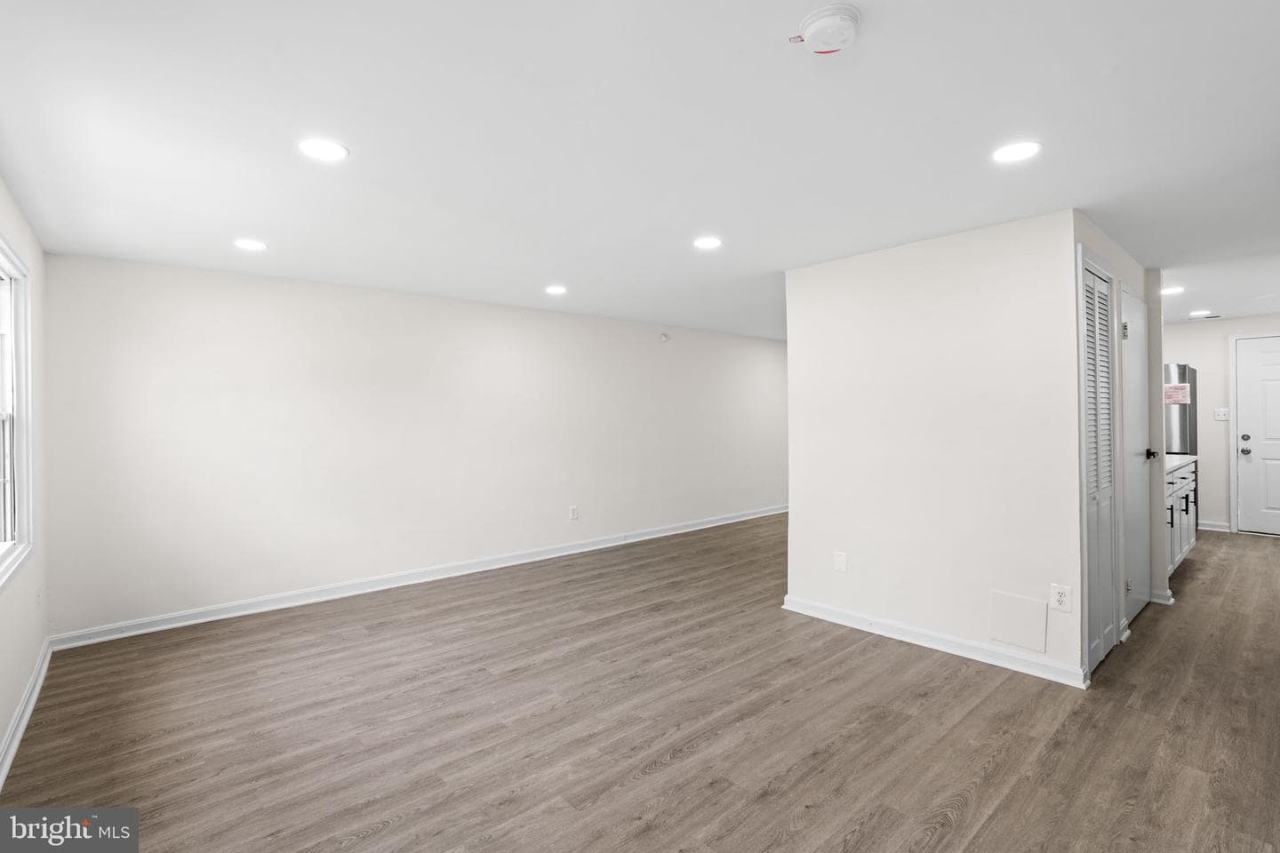 7509 Allendale Drive photo 3