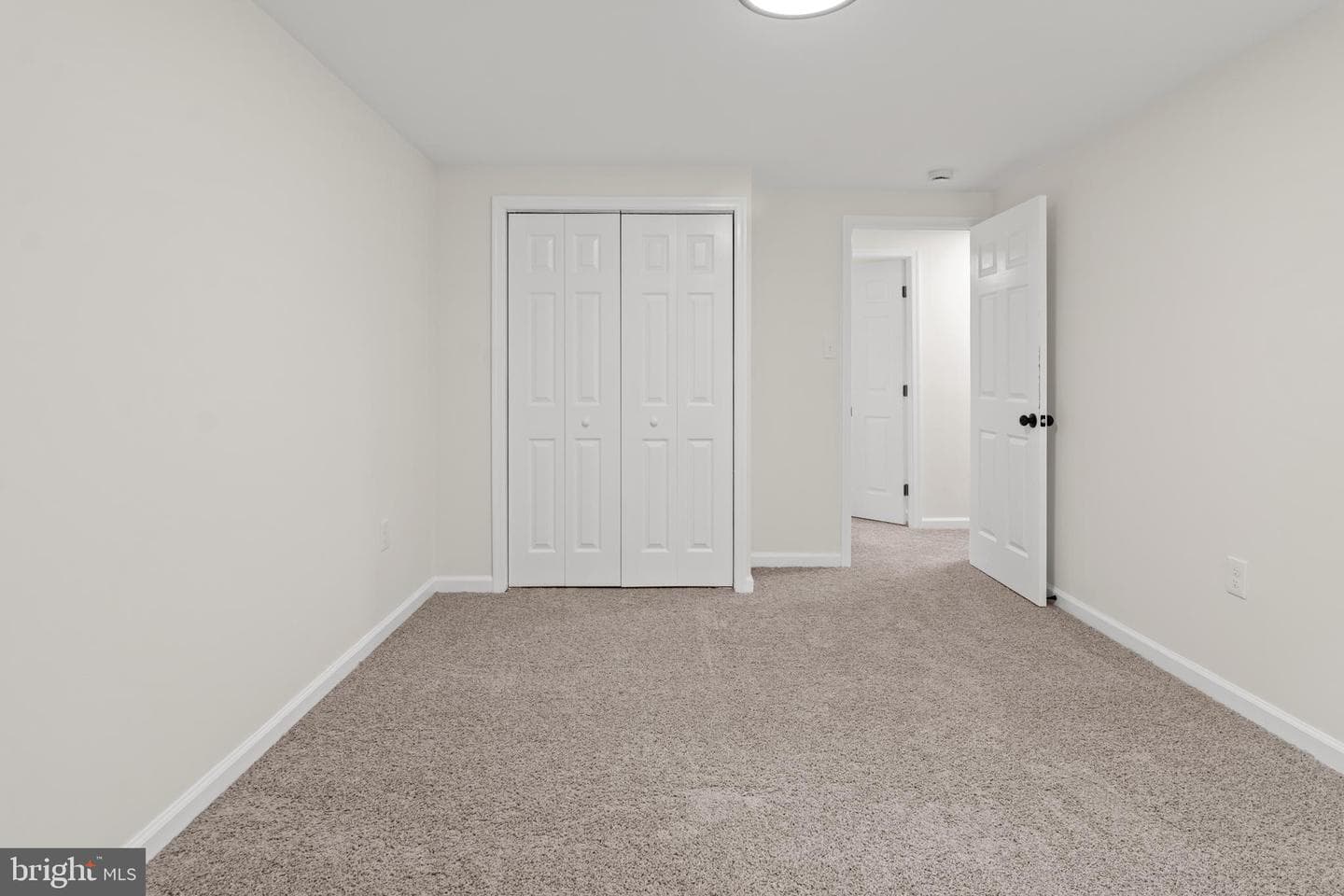 9417 Fairhaven Avenue photo 35