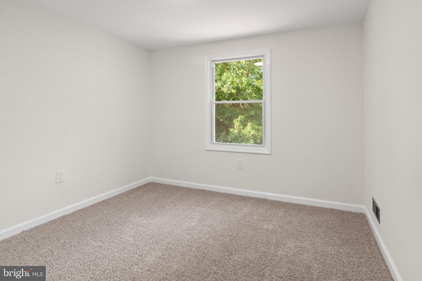 9417 Fairhaven Avenue photo 36