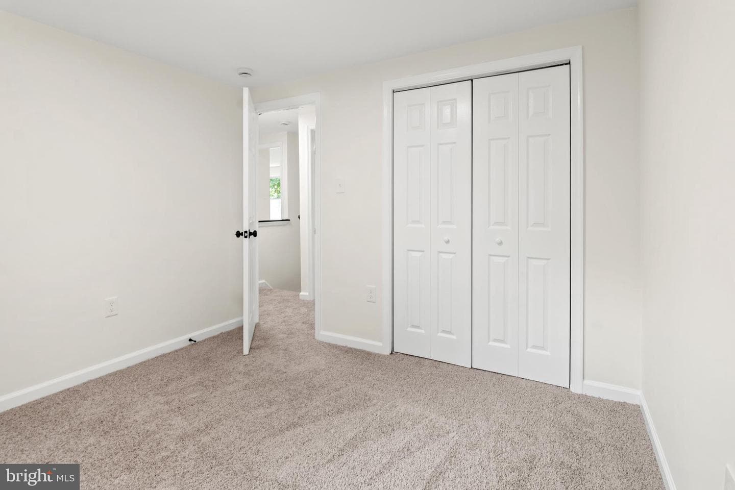 9417 Fairhaven Avenue photo 37