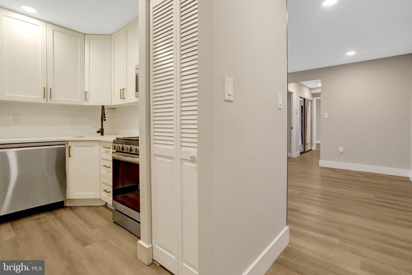 3845 Saint Barnabas Road #t photo 6
