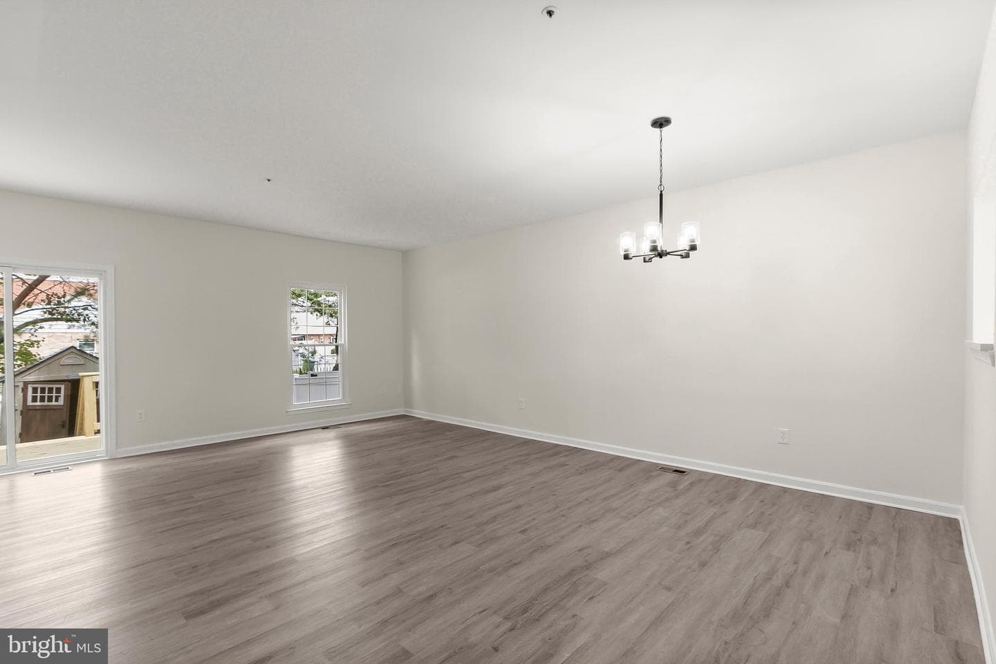 6916 Flag Harbor Drive photo 11