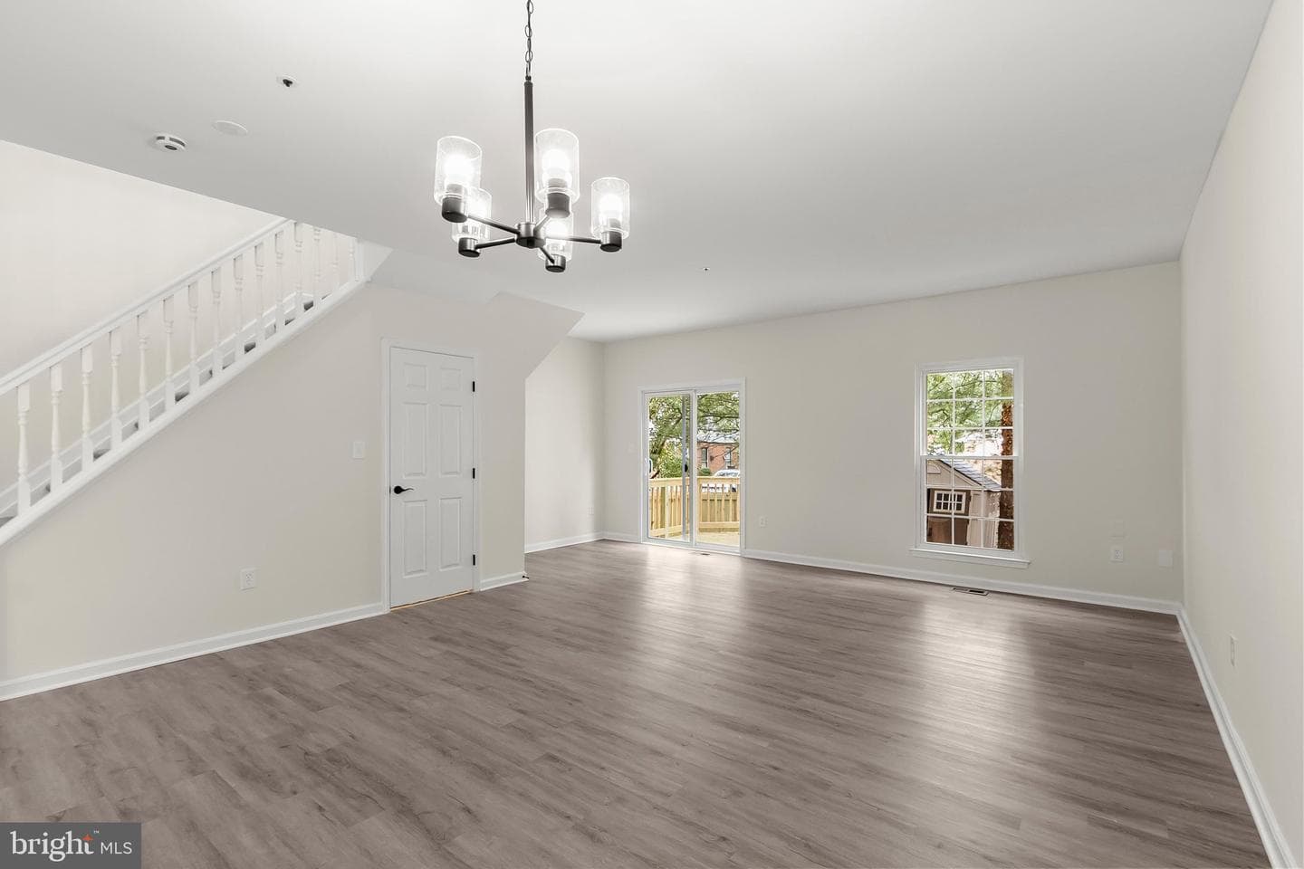 6916 Flag Harbor Drive photo 12