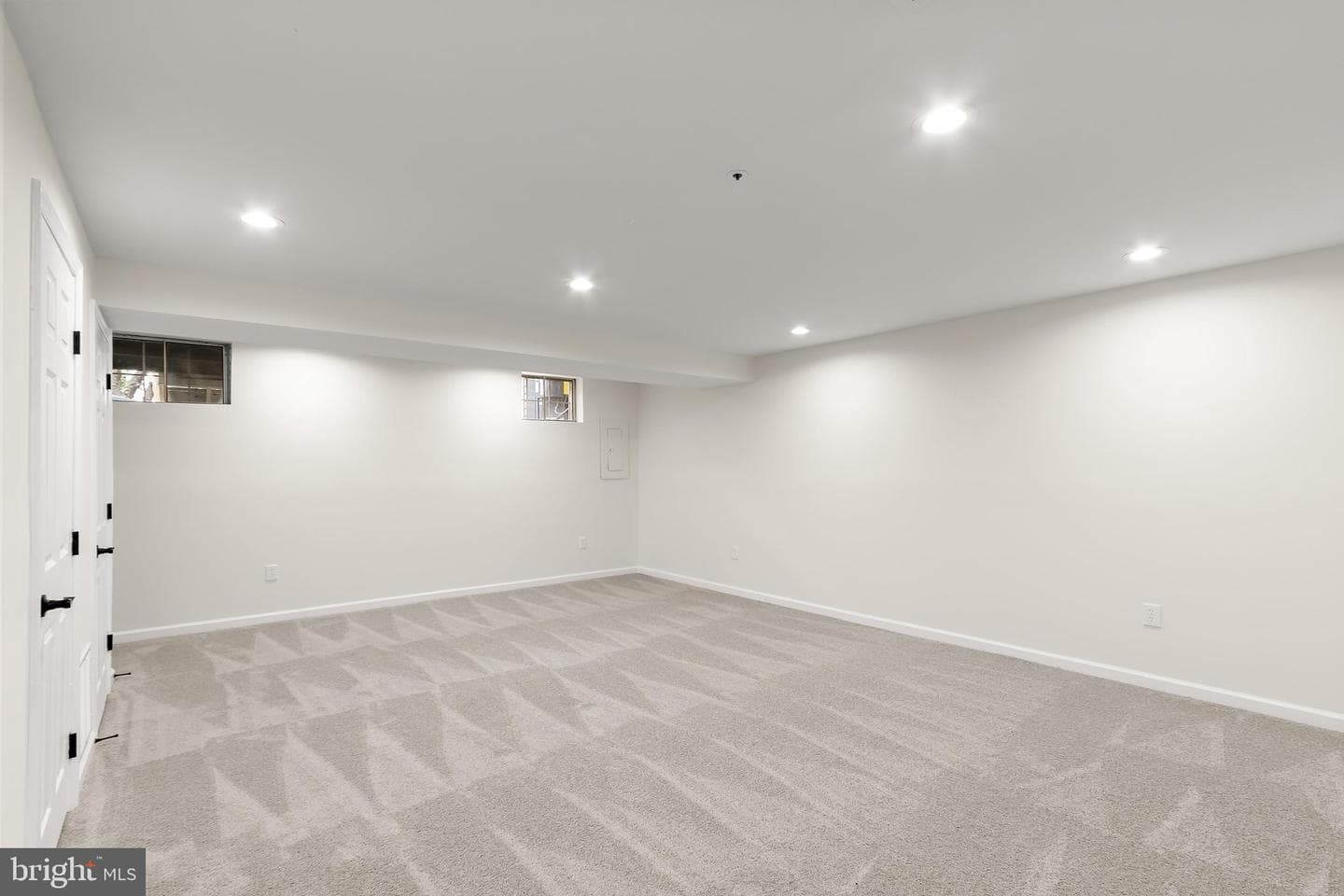 6916 Flag Harbor Drive photo 29