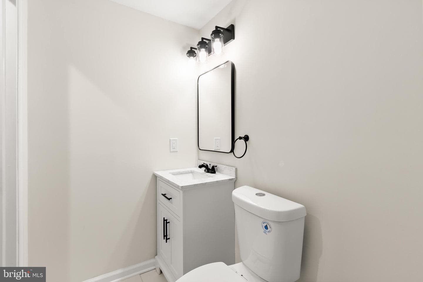 6916 Flag Harbor Drive photo 31