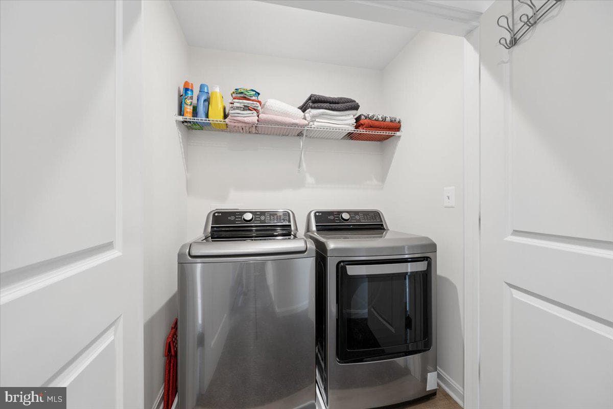 1517 Pacific Avenue photo 22