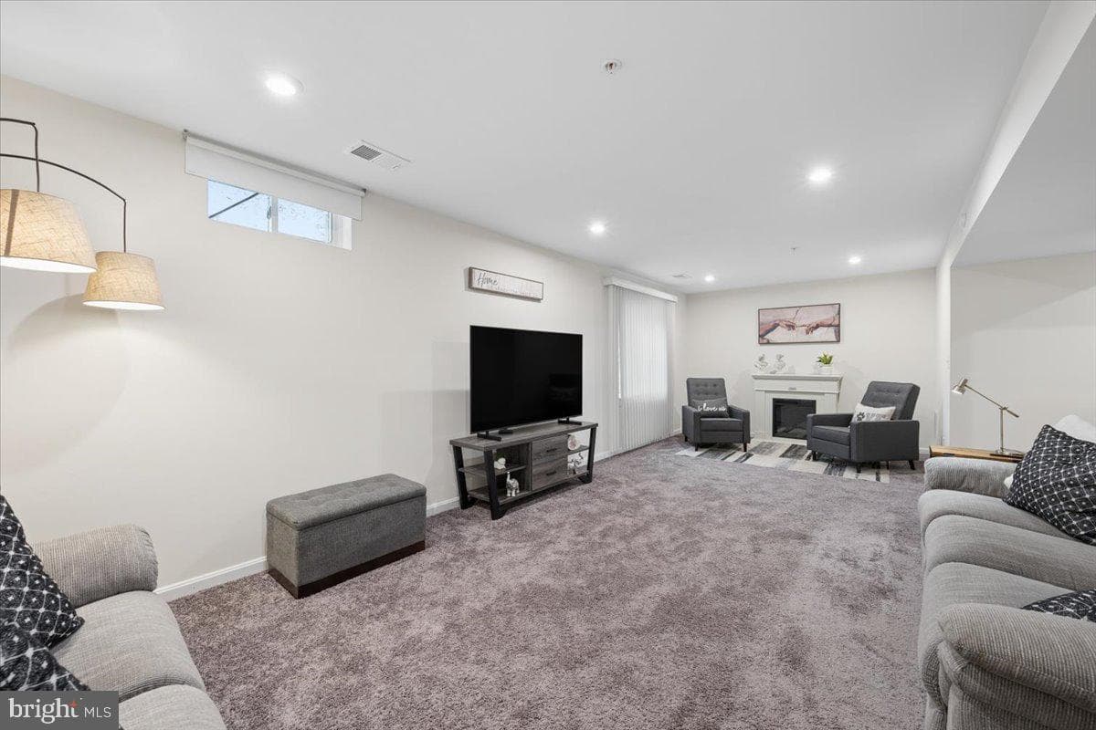 1517 Pacific Avenue photo 37