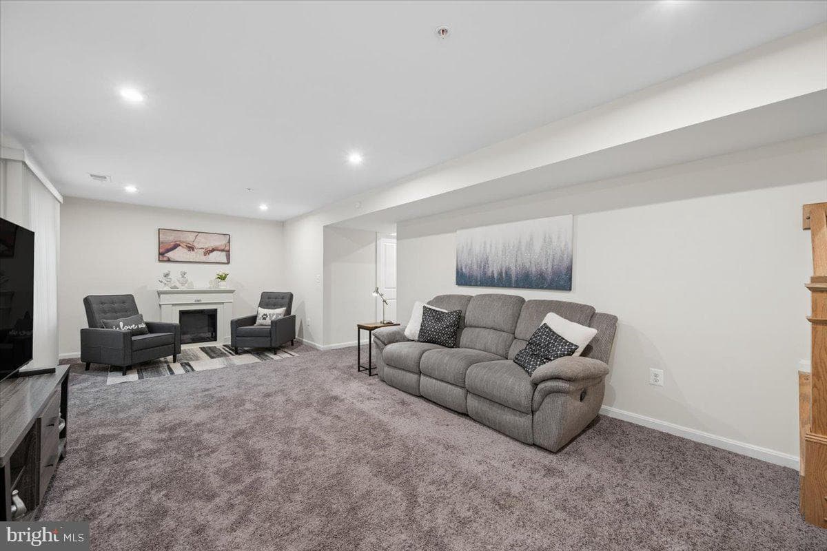 1517 Pacific Avenue photo 38