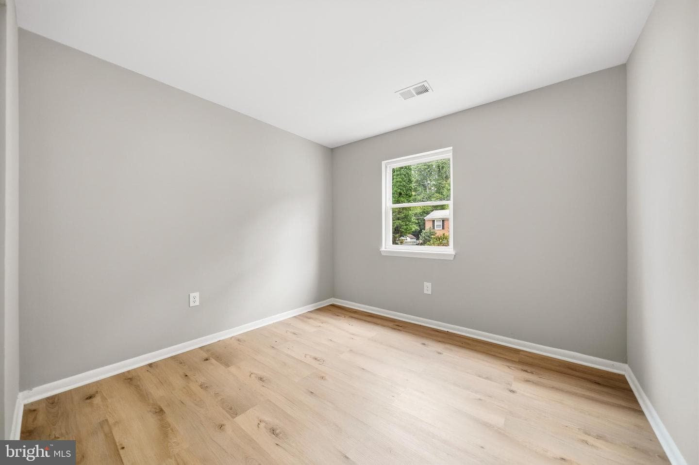 4801 Iverson Place photo 26