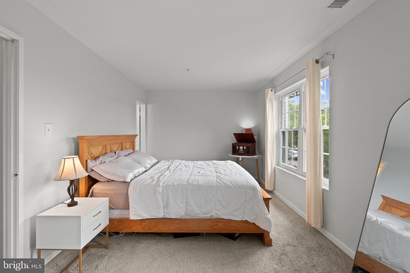 1020 West Court #10 photo 10