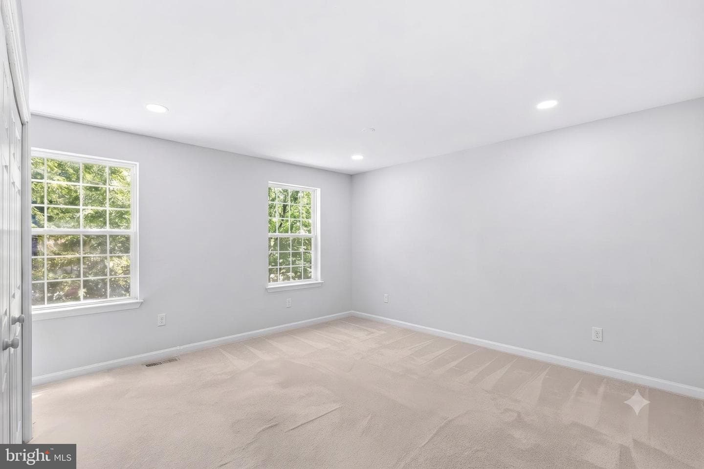 8707 Delphi Drive photo 18