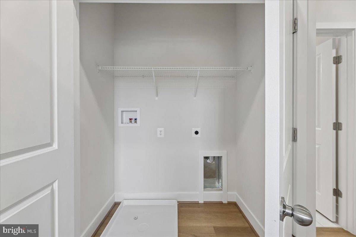 16608 Breezeway Alley photo 21