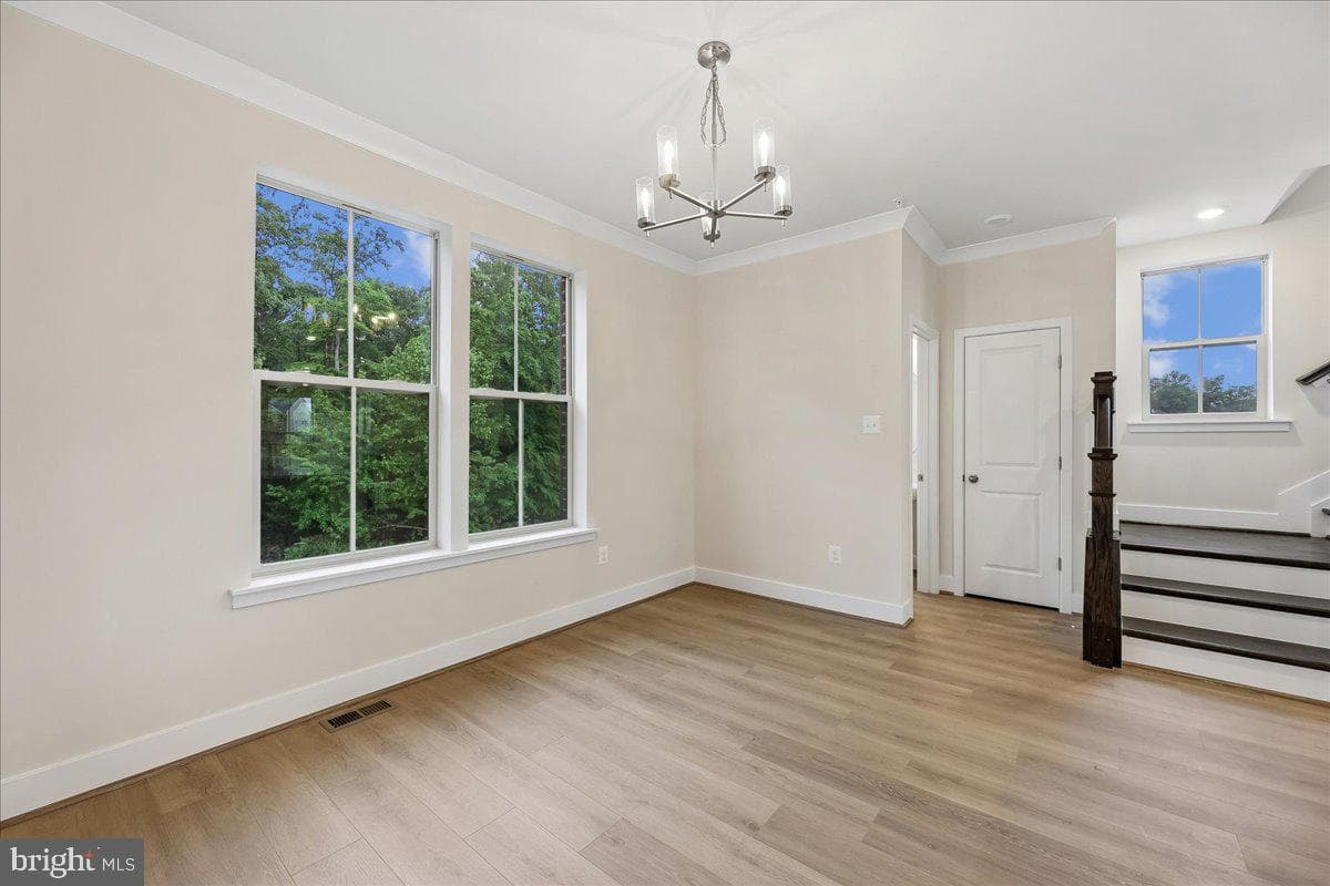16608 Breezeway Alley photo 9