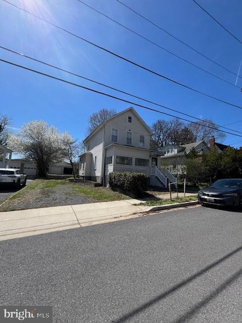 3107 Upshur Street photo 1