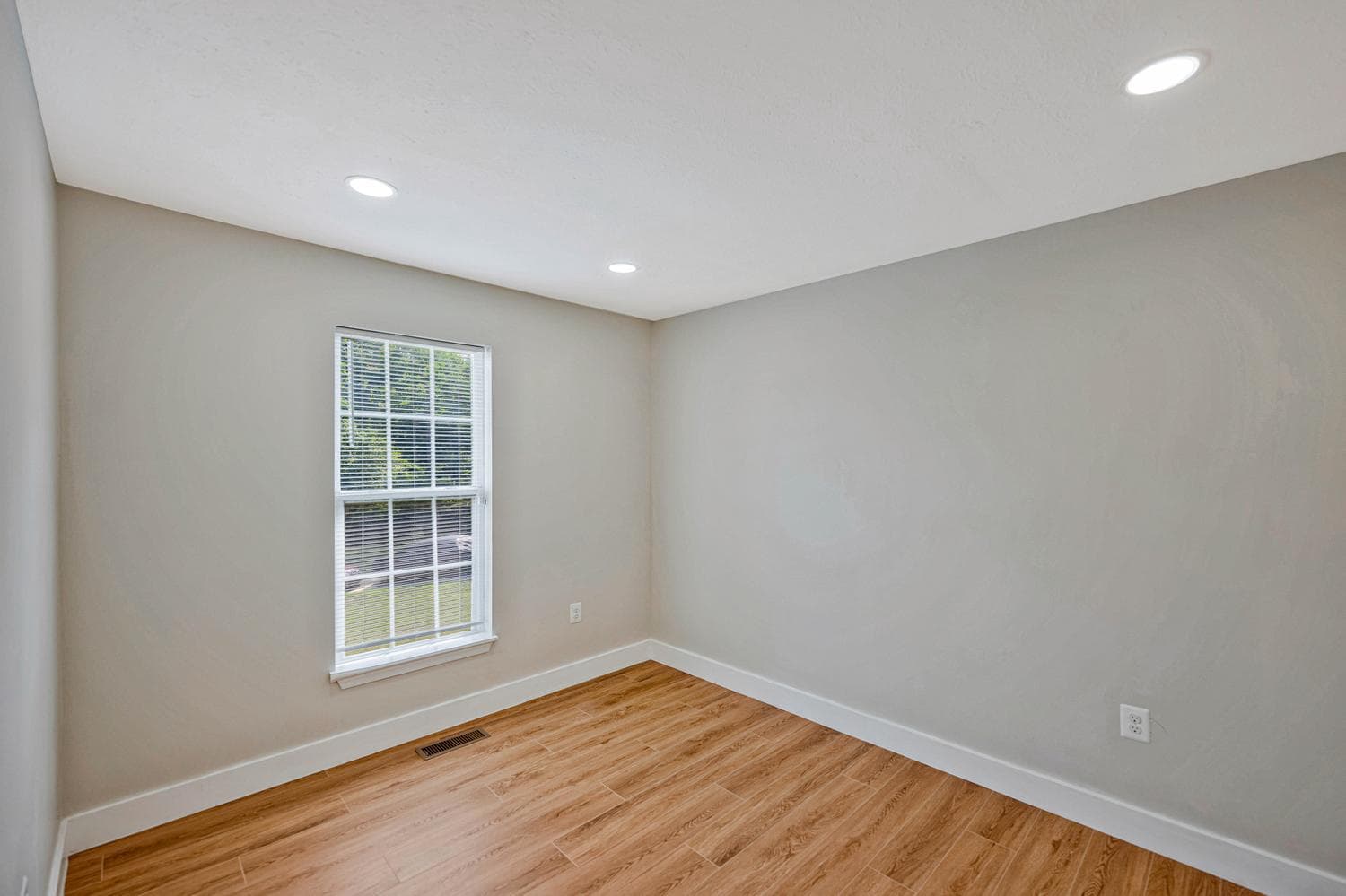 3609 Willow Ridge Court photo 12