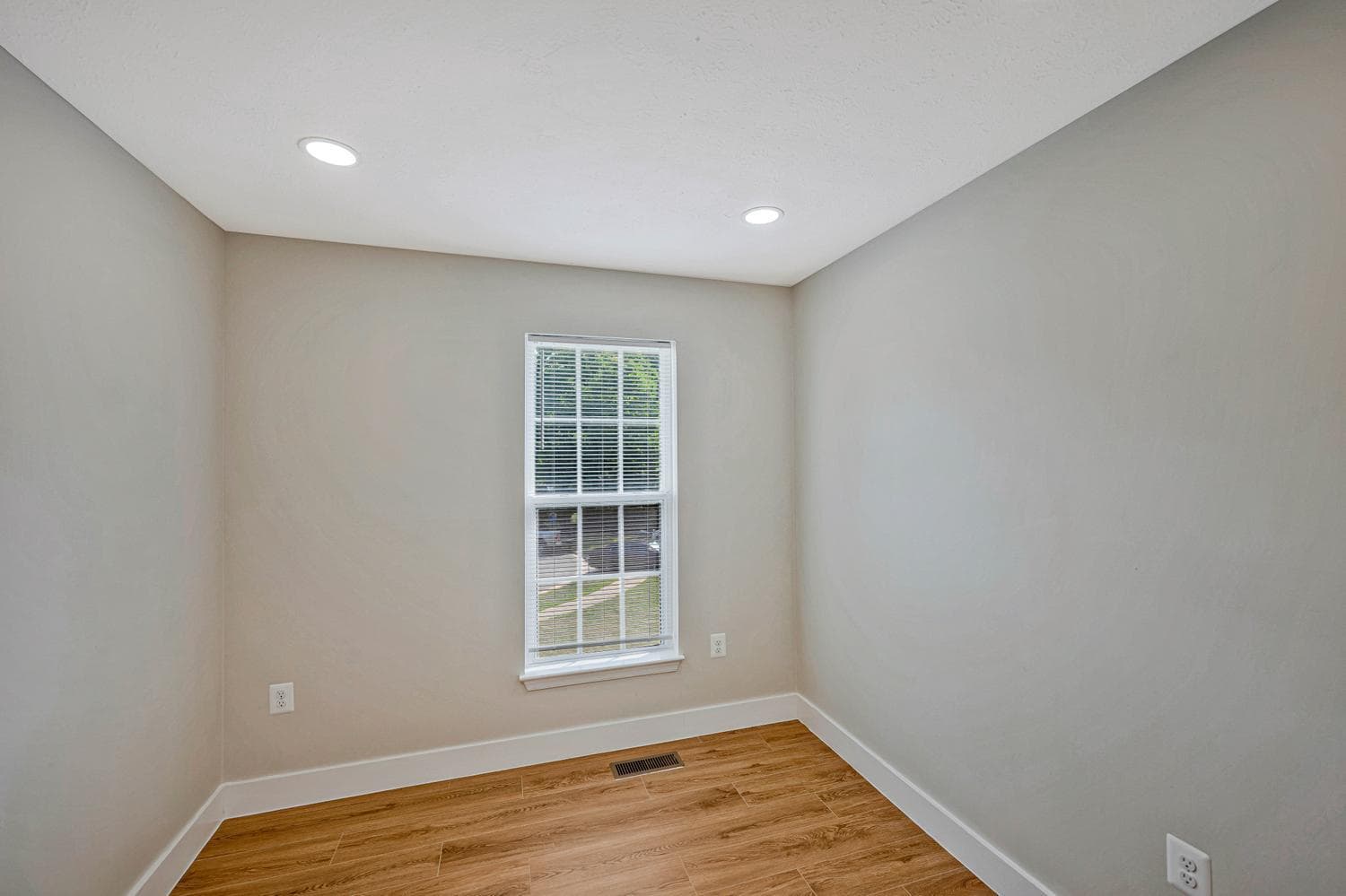 3609 Willow Ridge Court photo 13