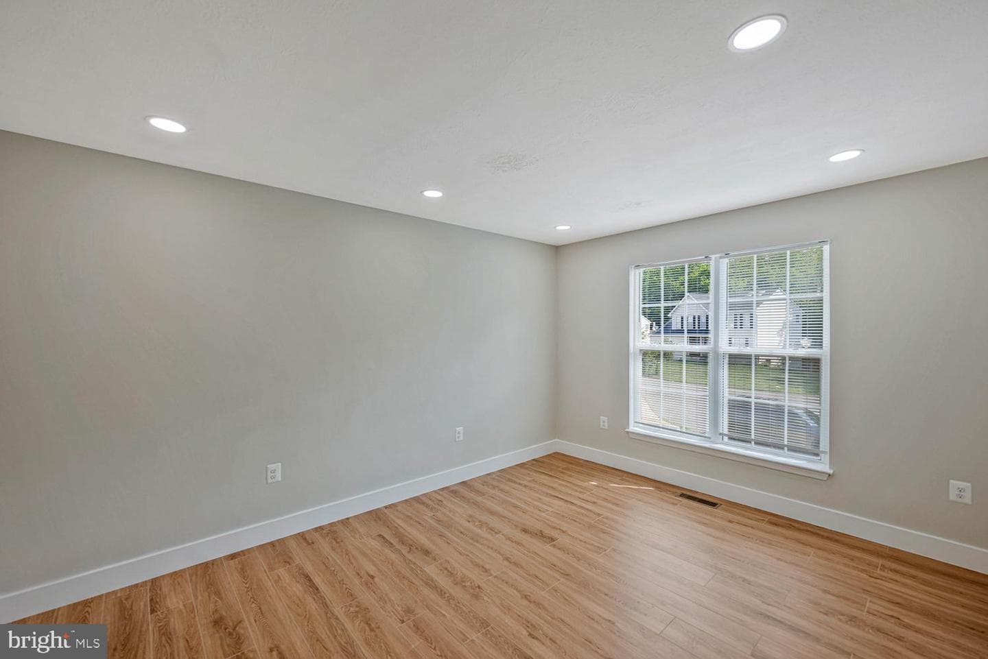 3609 Willow Ridge Court photo 5